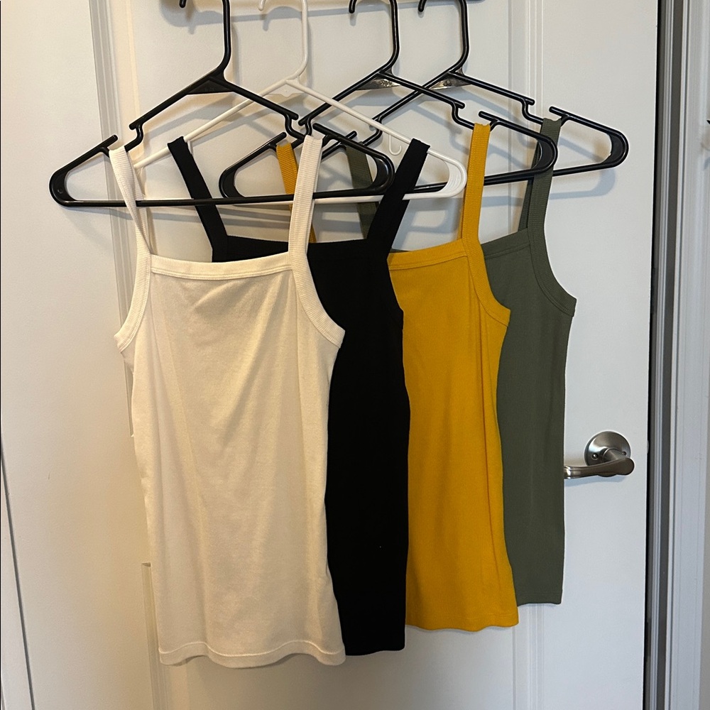 4/$25 tank top set